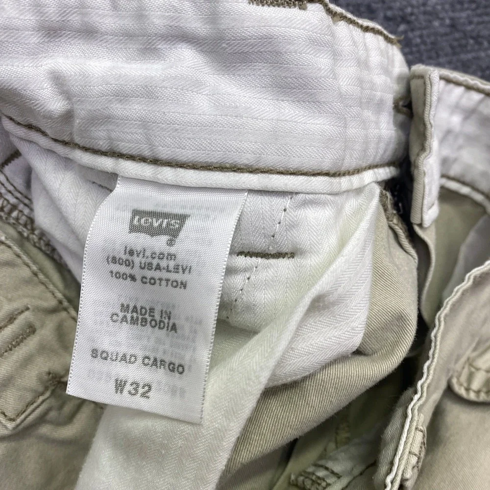 Levis measurements waist